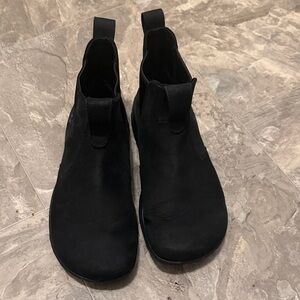 WOMEN'S CHELSEA BAREFOOT BOOT WATERPROOF